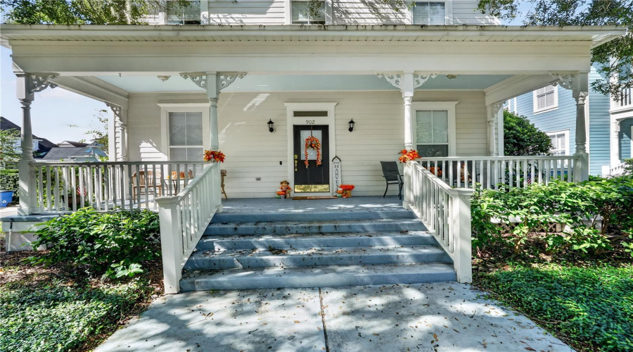 Celebration, Florida 34747, 4 Bedroom Bedrooms, ,4 Bathroombathrooms,Residential,For Sale,Waterside,0,Mfrs5158331