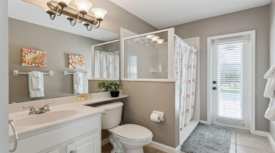 Davenport, Florida 33897, 5 Bedroom Bedrooms, ,3 Bathroombathrooms,Residential,For Sale,Northampton,0,Mfrs5150621
