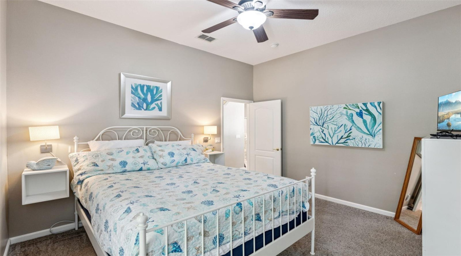 Davenport, Florida 33897, 5 Bedroom Bedrooms, ,3 Bathroombathrooms,Residential,For Sale,Northampton,0,Mfrs5150621