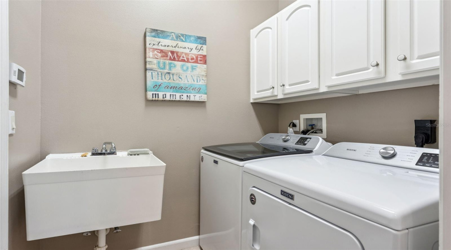 Davenport, Florida 33897, 5 Bedroom Bedrooms, ,3 Bathroombathrooms,Residential,For Sale,Northampton,0,Mfrs5150621