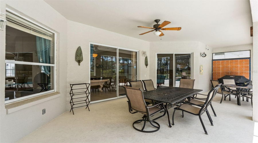 Davenport, Florida 33897, 5 Bedroom Bedrooms, ,3 Bathroombathrooms,Residential,For Sale,Northampton,0,Mfrs5150621