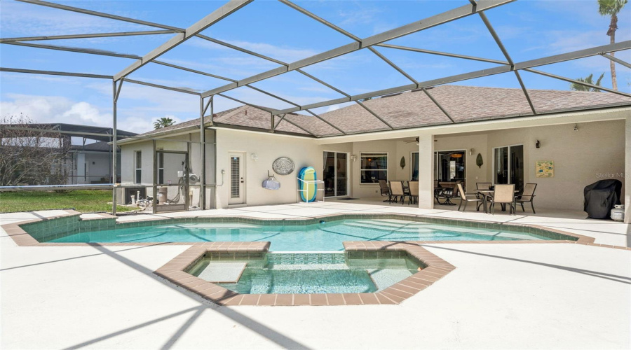 Davenport, Florida 33897, 5 Bedroom Bedrooms, ,3 Bathroombathrooms,Residential,For Sale,Northampton,0,Mfrs5150621