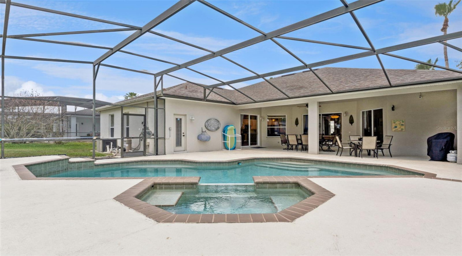 Davenport, Florida 33897, 5 Bedroom Bedrooms, ,3 Bathroombathrooms,Residential,For Sale,Northampton,0,Mfrs5150621