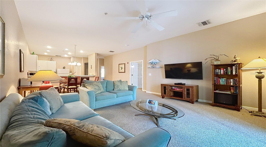 Davenport, Florida 33897, 2 Bedroom Bedrooms, ,2 Bathroombathrooms,Residential,For Sale,Lucaya,0,Mfrp4939926