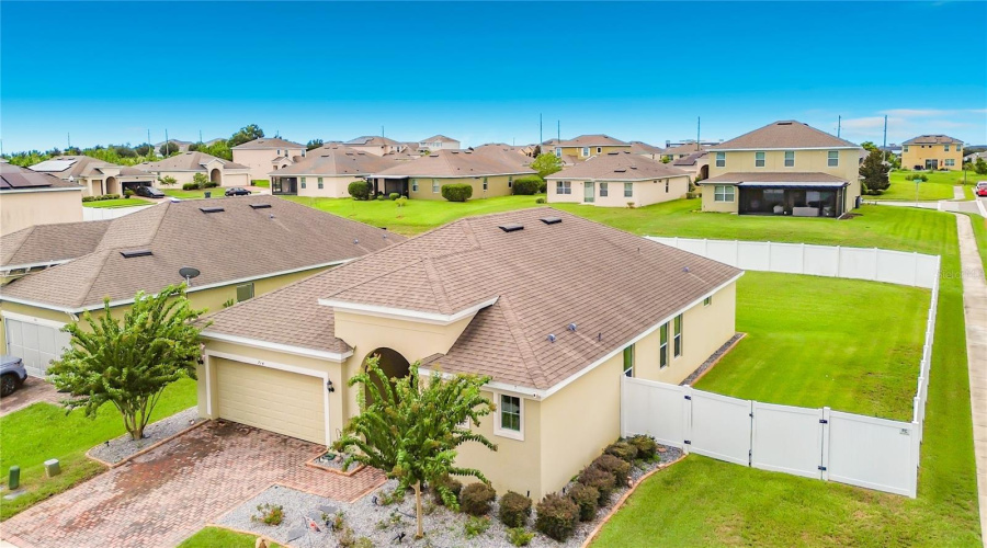 Davenport, Florida 33837, 4 Bedroom Bedrooms, ,2 Bathroombathrooms,Residential,For Sale,Segovia,0,Mfrg5117555