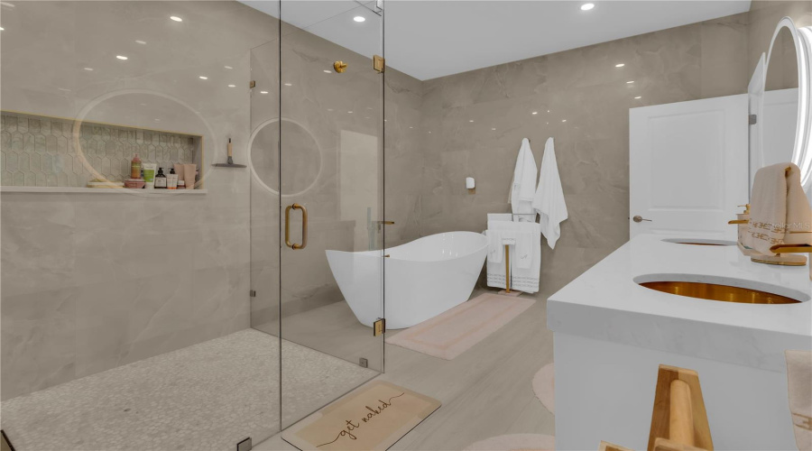 Davenport, Florida 33896, 4 Bedroom Bedrooms, ,3 Bathroombathrooms,Residential,For Sale,Olympic Club,0,Mfro6443477