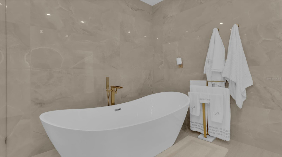 Davenport, Florida 33896, 4 Bedroom Bedrooms, ,3 Bathroombathrooms,Residential,For Sale,Olympic Club,0,Mfro6443477