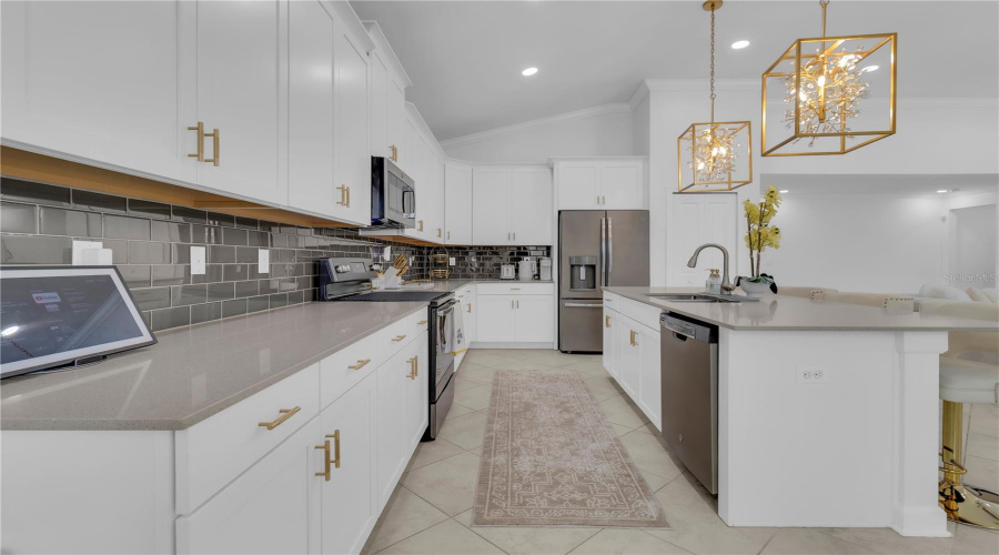 Davenport, Florida 33896, 4 Bedroom Bedrooms, ,3 Bathroombathrooms,Residential,For Sale,Olympic Club,0,Mfro6443477