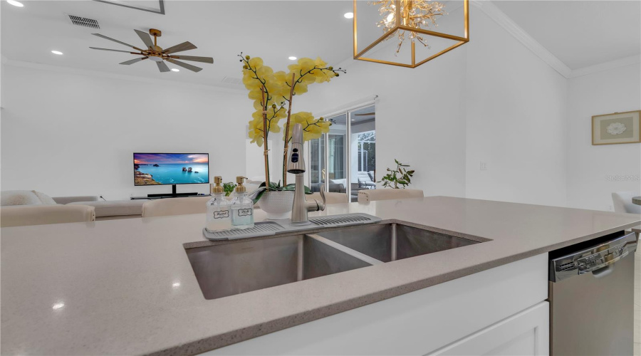 Davenport, Florida 33896, 4 Bedroom Bedrooms, ,3 Bathroombathrooms,Residential,For Sale,Olympic Club,0,Mfro6443477