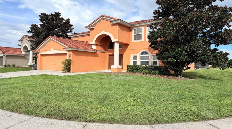 Davenport, Florida 33837, 5 Bedroom Bedrooms, ,4 Bathroombathrooms,Residential,For Sale,Miro,0,Mfro6445347