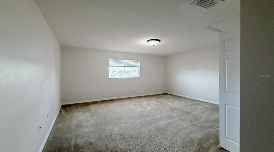Davenport, Florida 33837, 5 Bedroom Bedrooms, ,4 Bathroombathrooms,Residential,For Sale,Miro,0,Mfro6445347