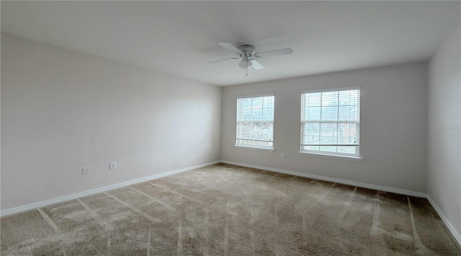 Davenport, Florida 33837, 5 Bedroom Bedrooms, ,4 Bathroombathrooms,Residential,For Sale,Miro,0,Mfro6445347