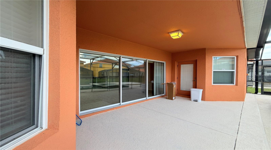 Davenport, Florida 33837, 5 Bedroom Bedrooms, ,4 Bathroombathrooms,Residential,For Sale,Miro,0,Mfro6445347