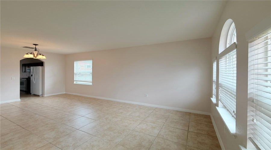 Davenport, Florida 33837, 5 Bedroom Bedrooms, ,4 Bathroombathrooms,Residential,For Sale,Miro,0,Mfro6445347