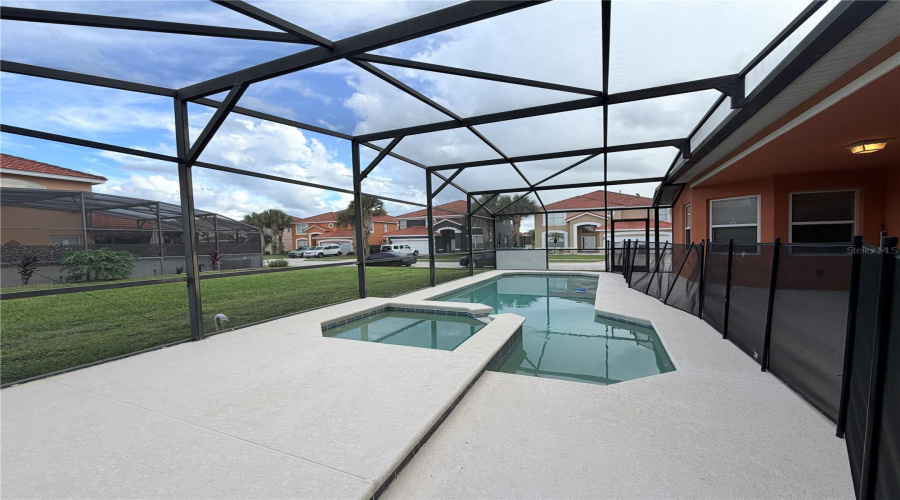 Davenport, Florida 33837, 5 Bedroom Bedrooms, ,4 Bathroombathrooms,Residential,For Sale,Miro,0,Mfro6445347