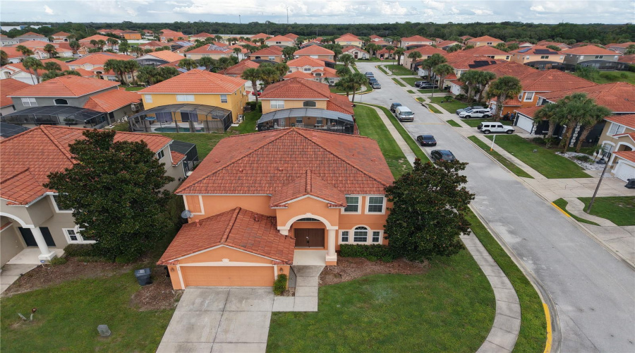 Davenport, Florida 33837, 5 Bedroom Bedrooms, ,4 Bathroombathrooms,Residential,For Sale,Miro,0,Mfro6445347