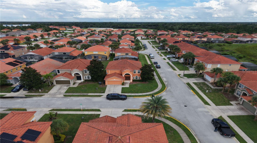 Davenport, Florida 33837, 5 Bedroom Bedrooms, ,4 Bathroombathrooms,Residential,For Sale,Miro,0,Mfro6445347
