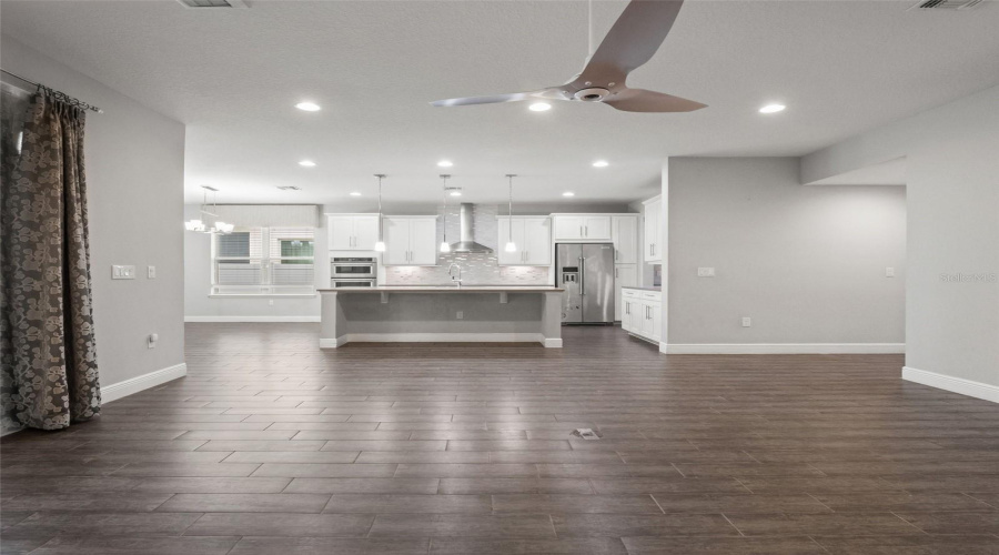 Orlando, Florida 32836, 4 Bedroom Bedrooms, ,3 Bathroombathrooms,Residential,For Sale,Morehouse,0,Mfro6444616