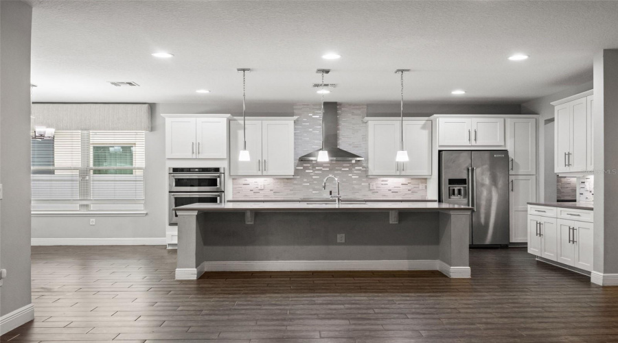 Orlando, Florida 32836, 4 Bedroom Bedrooms, ,3 Bathroombathrooms,Residential,For Sale,Morehouse,0,Mfro6444616