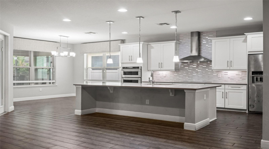 Orlando, Florida 32836, 4 Bedroom Bedrooms, ,3 Bathroombathrooms,Residential,For Sale,Morehouse,0,Mfro6444616