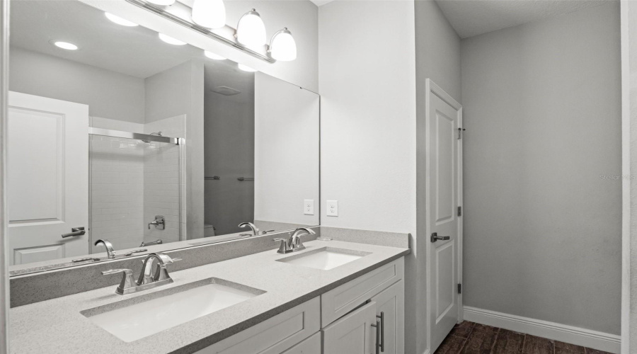 Orlando, Florida 32836, 4 Bedroom Bedrooms, ,3 Bathroombathrooms,Residential,For Sale,Morehouse,0,Mfro6444616