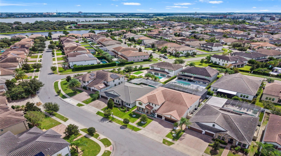 Orlando, Florida 32836, 4 Bedroom Bedrooms, ,3 Bathroombathrooms,Residential,For Sale,Morehouse,0,Mfro6444616