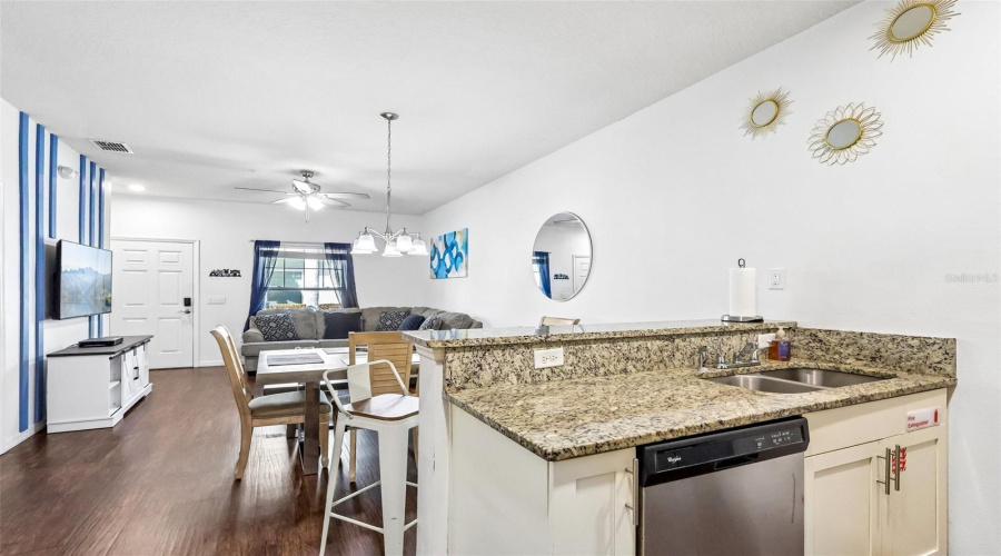 Kissimmee, Florida 34747, 3 Bedroom Bedrooms, ,2 Bathroombathrooms,Residential,For Sale,Gold,0,Mfro6444763