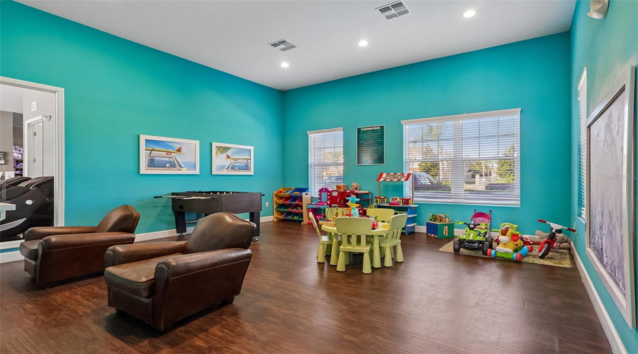 Kissimmee, Florida 34747, 3 Bedroom Bedrooms, ,2 Bathroombathrooms,Residential,For Sale,Gold,0,Mfro6444763