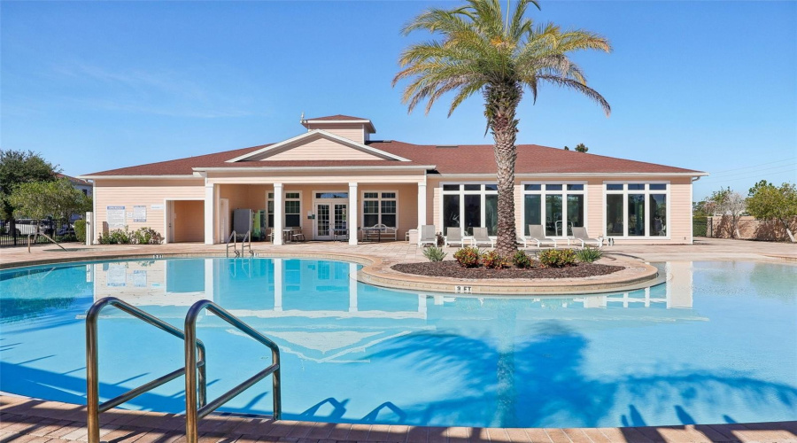 Kissimmee, Florida 34747, 3 Bedroom Bedrooms, ,2 Bathroombathrooms,Residential,For Sale,Gold,0,Mfro6444763