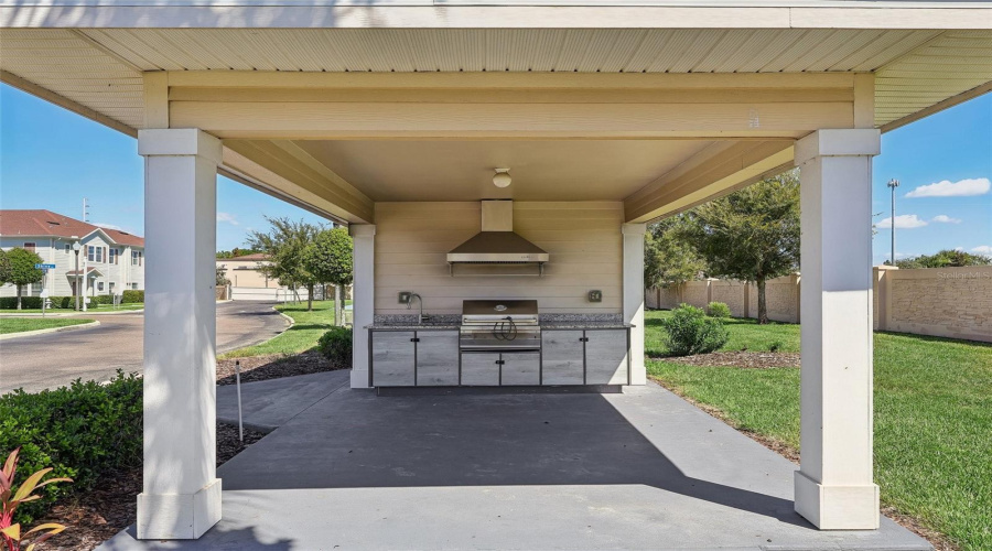 Kissimmee, Florida 34747, 3 Bedroom Bedrooms, ,2 Bathroombathrooms,Residential,For Sale,Gold,0,Mfro6444763