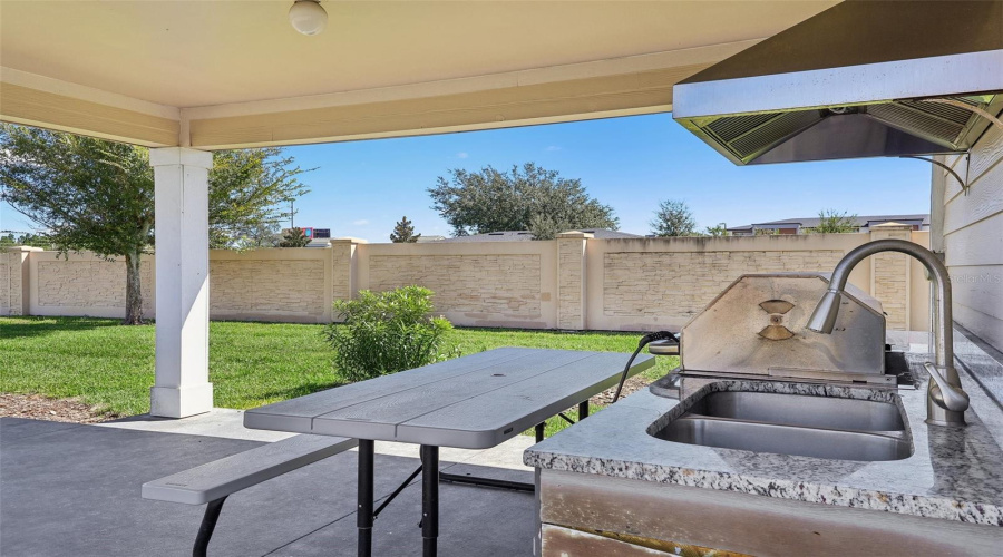 Kissimmee, Florida 34747, 3 Bedroom Bedrooms, ,2 Bathroombathrooms,Residential,For Sale,Gold,0,Mfro6444763