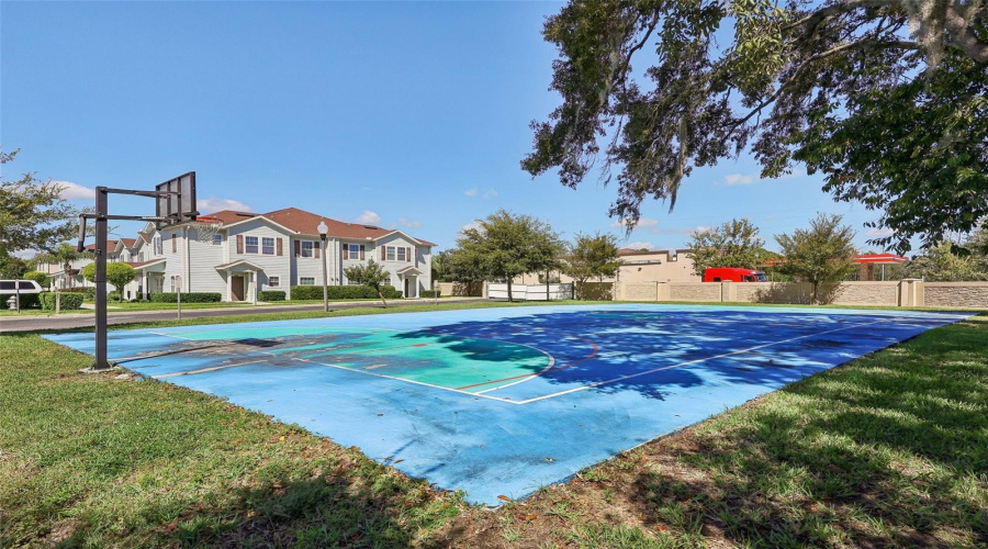Kissimmee, Florida 34747, 3 Bedroom Bedrooms, ,2 Bathroombathrooms,Residential,For Sale,Gold,0,Mfro6444763