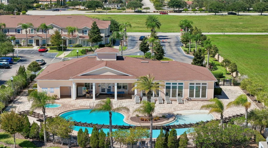 Kissimmee, Florida 34747, 3 Bedroom Bedrooms, ,2 Bathroombathrooms,Residential,For Sale,Gold,0,Mfro6444763