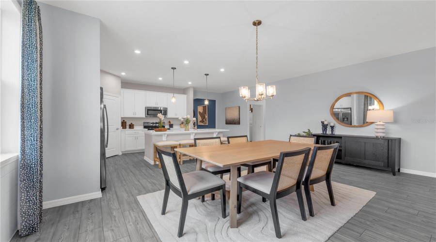 Davenport, Florida 33837, 4 Bedroom Bedrooms, ,2 Bathroombathrooms,Residential,For Sale,Rising,0,Mfro6415227