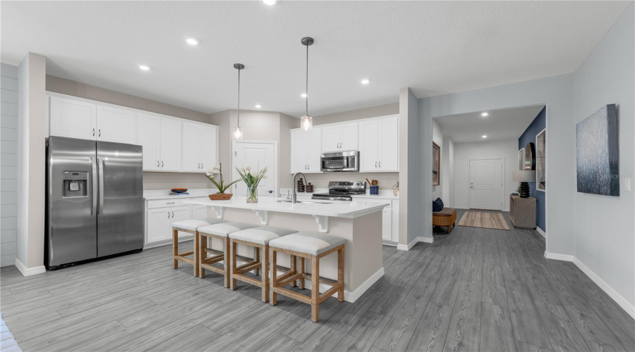 Davenport, Florida 33837, 4 Bedroom Bedrooms, ,2 Bathroombathrooms,Residential,For Sale,Rising,0,Mfro6415227