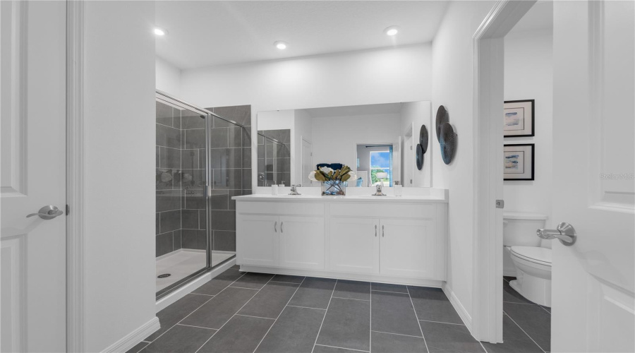 Davenport, Florida 33837, 4 Bedroom Bedrooms, ,2 Bathroombathrooms,Residential,For Sale,Rising,0,Mfro6415227