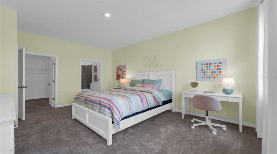Davenport, Florida 33837, 4 Bedroom Bedrooms, ,2 Bathroombathrooms,Residential,For Sale,Rising,0,Mfro6415227