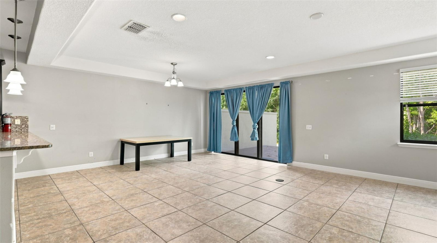 Davenport, Florida 33896, 4 Bedroom Bedrooms, ,3 Bathroombathrooms,Residential,For Sale,Roseville,0,Mfra4706499