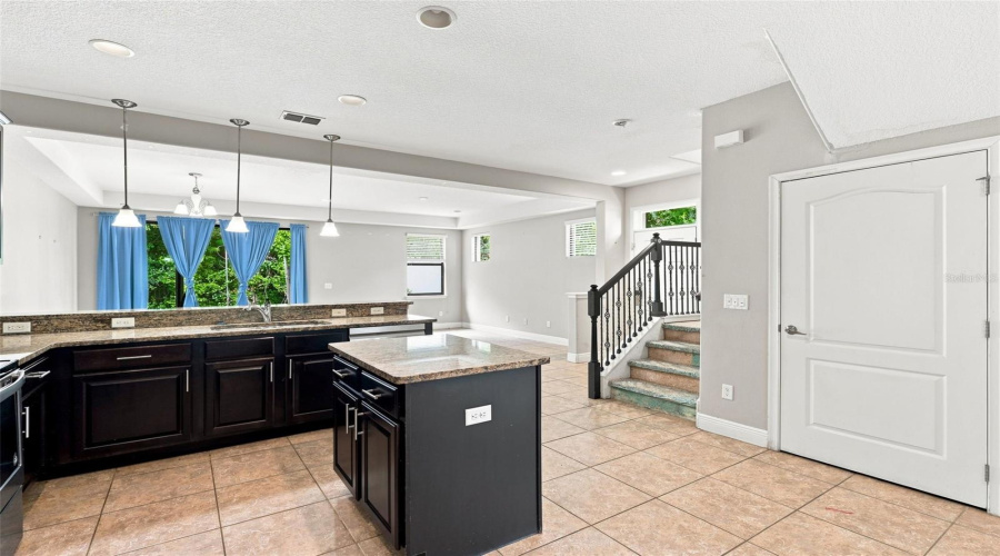Davenport, Florida 33896, 4 Bedroom Bedrooms, ,3 Bathroombathrooms,Residential,For Sale,Roseville,0,Mfra4706499