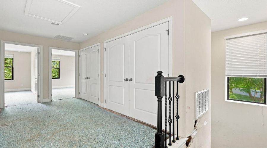 Davenport, Florida 33896, 4 Bedroom Bedrooms, ,3 Bathroombathrooms,Residential,For Sale,Roseville,0,Mfra4706499