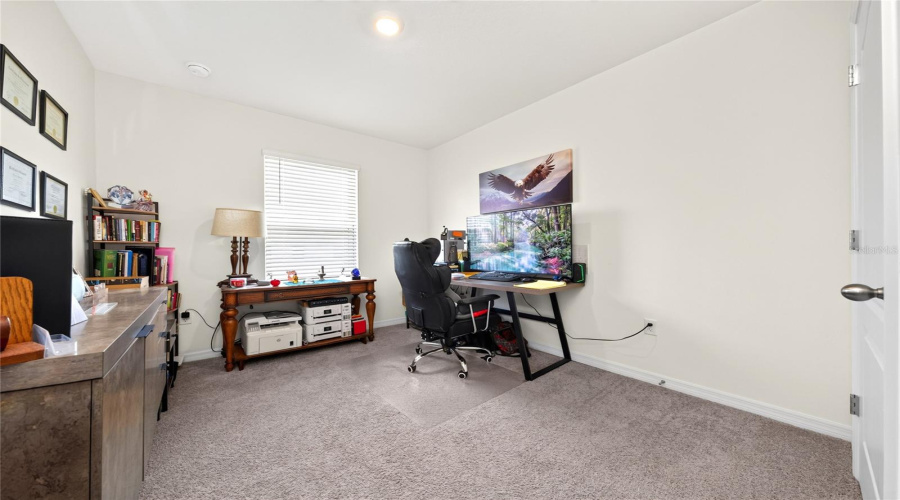 Davenport, Florida 33837, 3 Bedroom Bedrooms, ,2 Bathroombathrooms,Residential,For Sale,Tamarack,0,Mfrs5158256