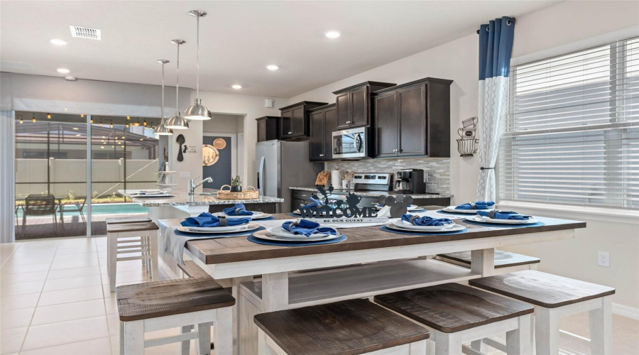 Davenport, Florida 33897, 5 Bedroom Bedrooms, ,5 Bathroombathrooms,Residential,For Sale,Lilac,0,Mfrs5158558