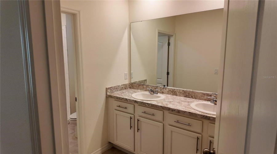 Davenport, Florida 33837, 3 Bedroom Bedrooms, ,2 Bathroombathrooms,Residential,For Sale,Yellow Finch,0,Mfrs5158377