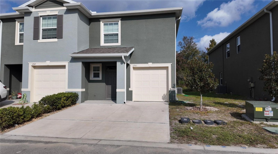 Davenport, Florida 33837, 3 Bedroom Bedrooms, ,2 Bathroombathrooms,Residential,For Sale,Yellow Finch,0,Mfrs5158377