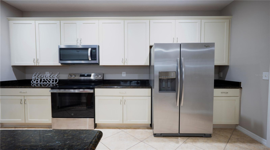 Orlando, Florida 32836, 3 Bedroom Bedrooms, ,2 Bathroombathrooms,Residential,For Sale,Arrabida,0,Mfro6445644