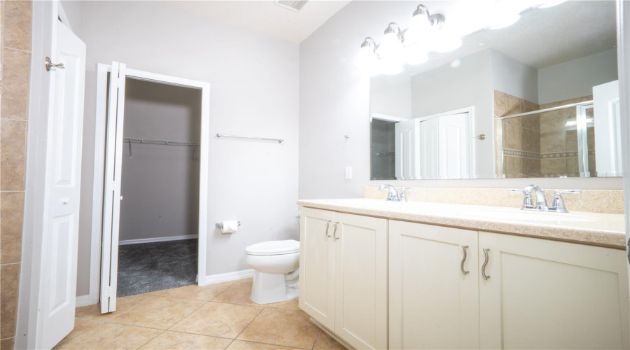Orlando, Florida 32836, 3 Bedroom Bedrooms, ,2 Bathroombathrooms,Residential,For Sale,Arrabida,0,Mfro6445644