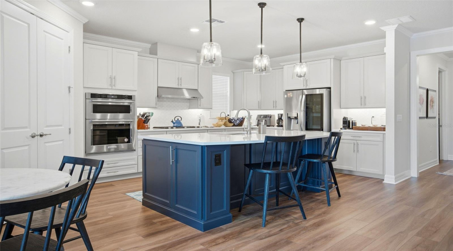 Orlando, Florida 32836, 6 Bedroom Bedrooms, ,4 Bathroombathrooms,Residential,For Sale,Wandering,0,Mfro6446078