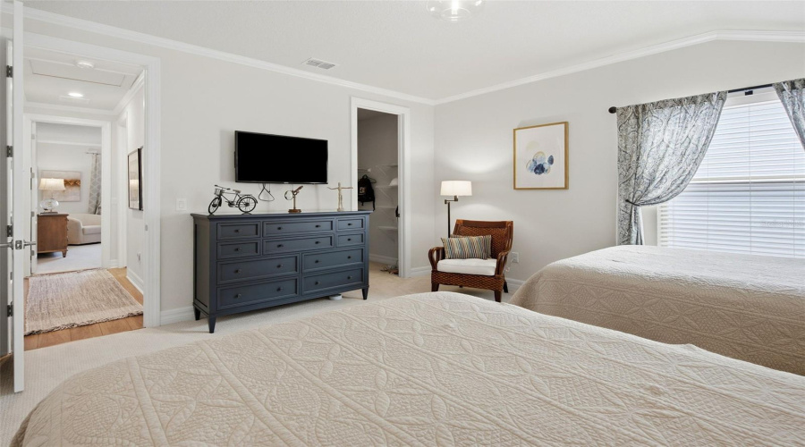 Orlando, Florida 32836, 6 Bedroom Bedrooms, ,4 Bathroombathrooms,Residential,For Sale,Wandering,0,Mfro6446078