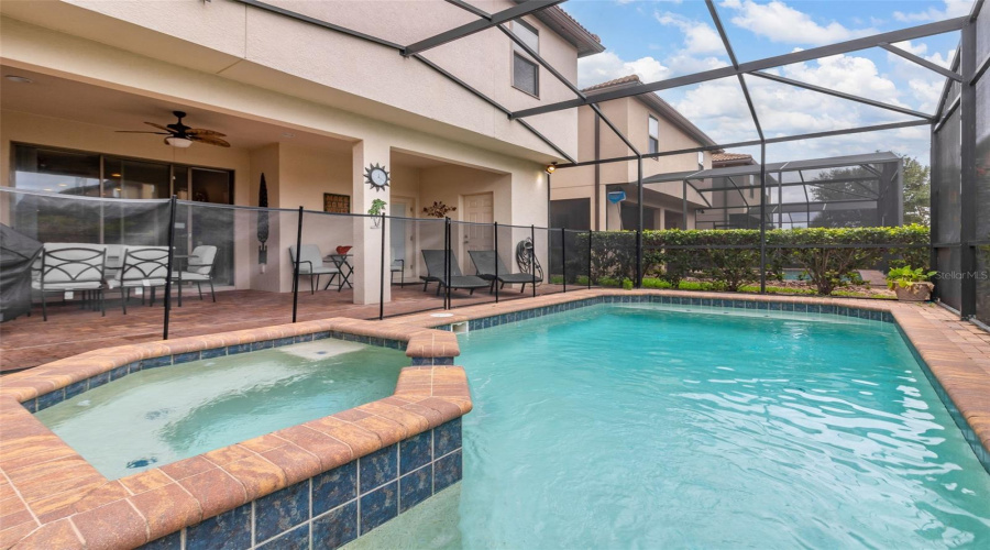 Kissimmee, Florida 34747, 7 Bedroom Bedrooms, ,5 Bathroombathrooms,Residential,For Sale,Rhodes,0,Mfrs5148044
