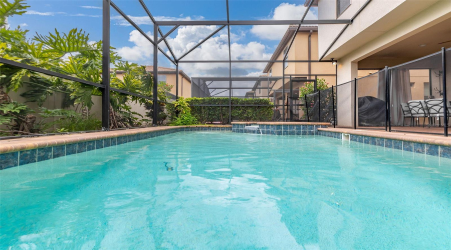 Kissimmee, Florida 34747, 7 Bedroom Bedrooms, ,5 Bathroombathrooms,Residential,For Sale,Rhodes,0,Mfrs5148044